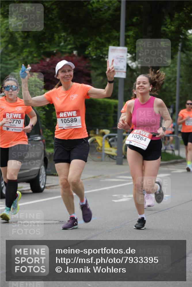 15.06.2025 - REWE Women's Run Jannik Wohlers http://msf.ph/oto/7933395 15.06.2025 08:25:02 Laufen 0770, 10589, 10264 meine-sportfotos.de