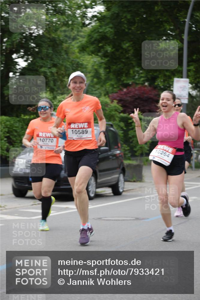 15.06.2025 - REWE Women's Run Jannik Wohlers http://msf.ph/oto/7933421 15.06.2025 08:25:03 Laufen 10770, 10589, 10264 meine-sportfotos.de