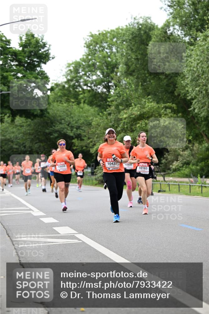 15.06.2025 - REWE Women's Run Dr. Thomas Lammeyer http://msf.ph/oto/7933422 15.06.2025 09:17:15 Laufen 1043, 10808, 10163 meine-sportfotos.de