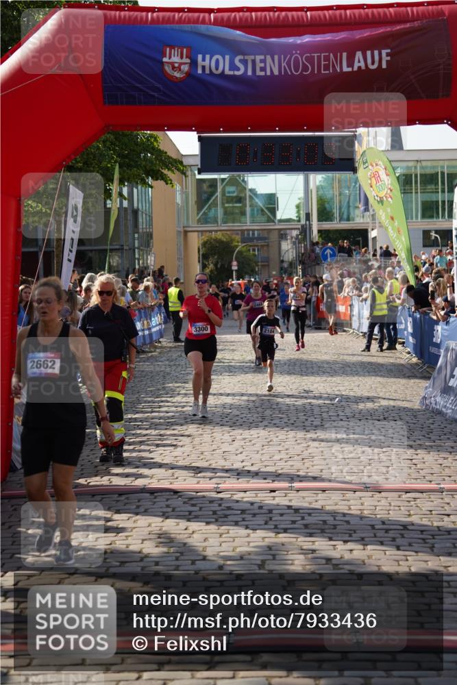 13.06.2025 - Holstenköstenlauf Felixshl http://msf.ph/oto/7933436 13.06.2025 18:03:04 Laufen 2104, 2164, 2469, 2875, 2999, 3150, 3300, 3949, 3957 meine-sportfotos.de