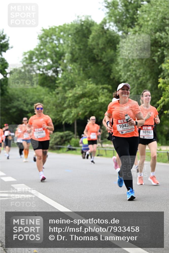 15.06.2025 - REWE Women's Run Dr. Thomas Lammeyer http://msf.ph/oto/7933458 15.06.2025 09:17:17 Laufen 10659, 1043, 10163 meine-sportfotos.de