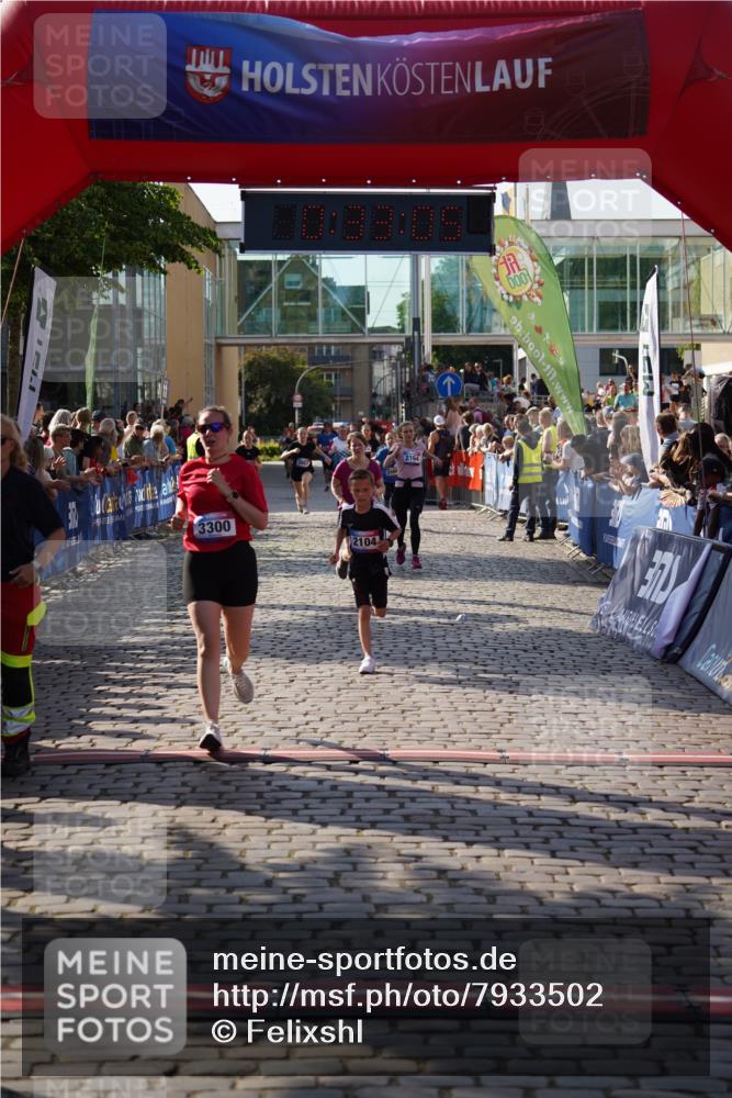 13.06.2025 - Holstenköstenlauf Felixshl http://msf.ph/oto/7933502 13.06.2025 18:03:06 Laufen 2104, 2164, 2469, 2875, 2999, 3010, 3300, 3957 meine-sportfotos.de