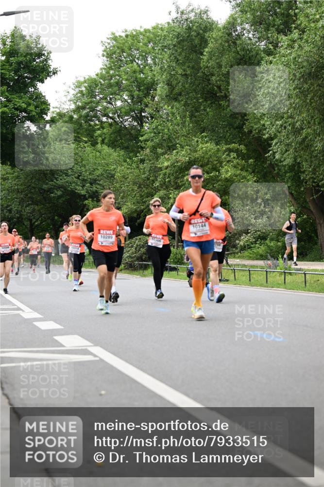 15.06.2025 - REWE Women's Run Dr. Thomas Lammeyer http://msf.ph/oto/7933515 15.06.2025 09:17:20 Laufen 4, 10144, 10289 meine-sportfotos.de