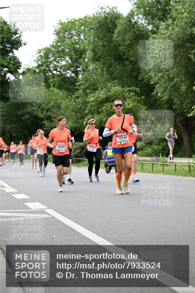 15.06.2025 - REWE Women's Run Dr. Thomas Lammeyer http://msf.ph/oto/7933524 15.06.2025 09:17:20 Laufen 10289, 10144 meine-sportfotos.de
