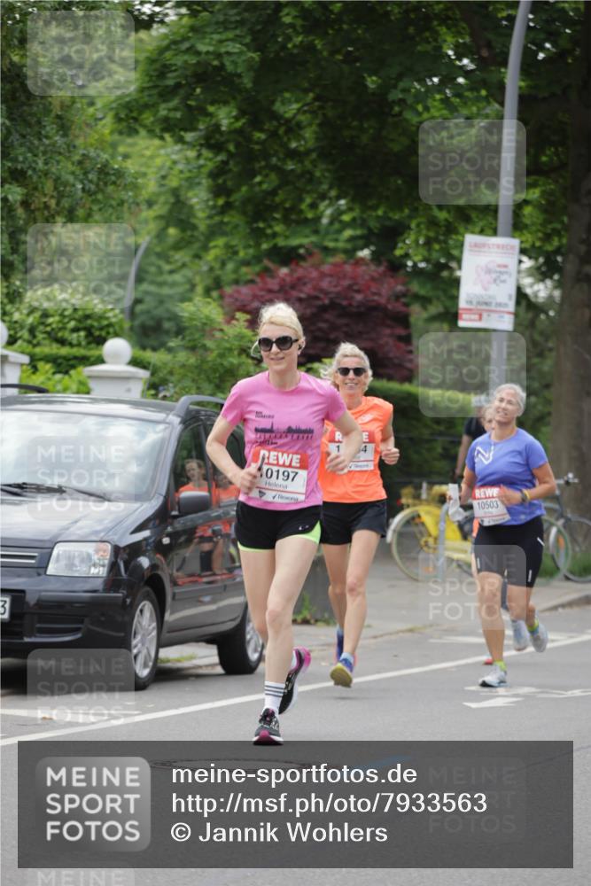 15.06.2025 - REWE Women's Run Jannik Wohlers http://msf.ph/oto/7933563 15.06.2025 08:25:18 Laufen 3, 0197, 10503 meine-sportfotos.de