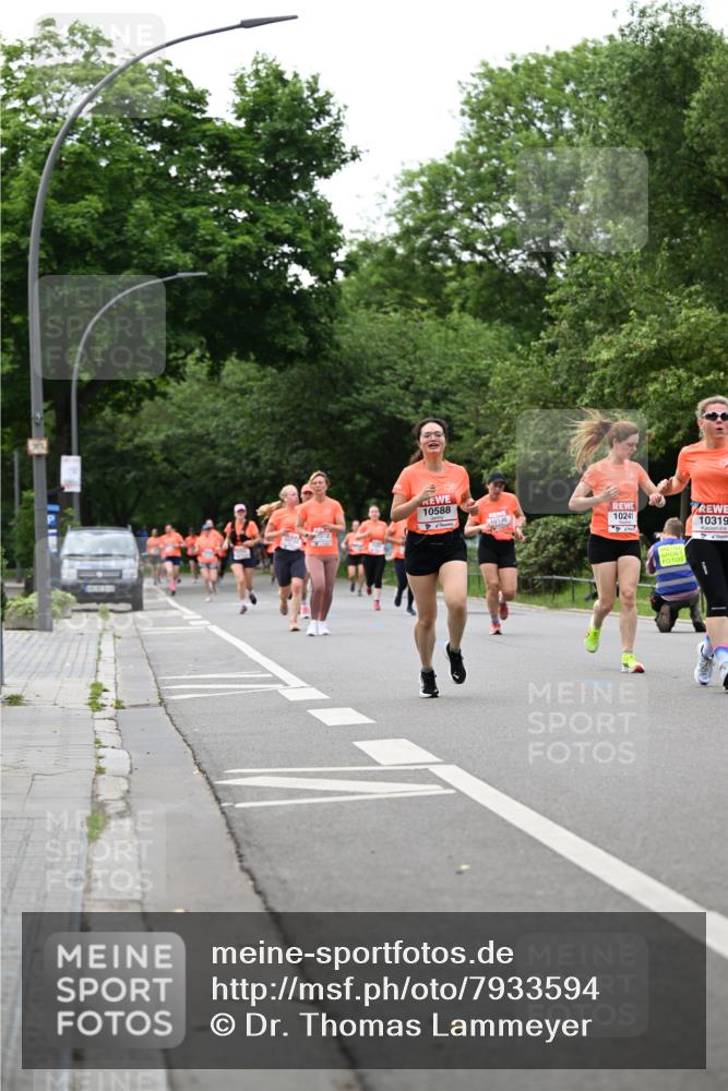 15.06.2025 - REWE Women's Run Dr. Thomas Lammeyer http://msf.ph/oto/7933594 15.06.2025 09:17:23 Laufen 10588, 10136, 10241, 10319 meine-sportfotos.de