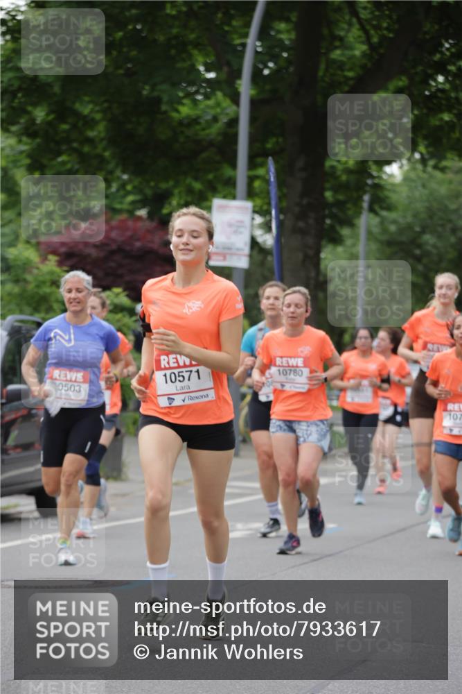 15.06.2025 - REWE Women's Run Jannik Wohlers http://msf.ph/oto/7933617 15.06.2025 08:25:20 Laufen 0503, 10571, 10780, 107 meine-sportfotos.de