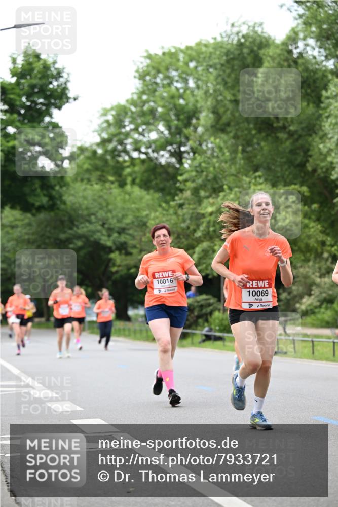 15.06.2025 - REWE Women's Run Dr. Thomas Lammeyer http://msf.ph/oto/7933721 15.06.2025 09:17:39 Laufen 10016, 10069 meine-sportfotos.de