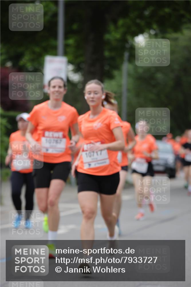 15.06.2025 - REWE Women's Run Jannik Wohlers http://msf.ph/oto/7933727 15.06.2025 08:25:24 Laufen 10767, 10717 meine-sportfotos.de
