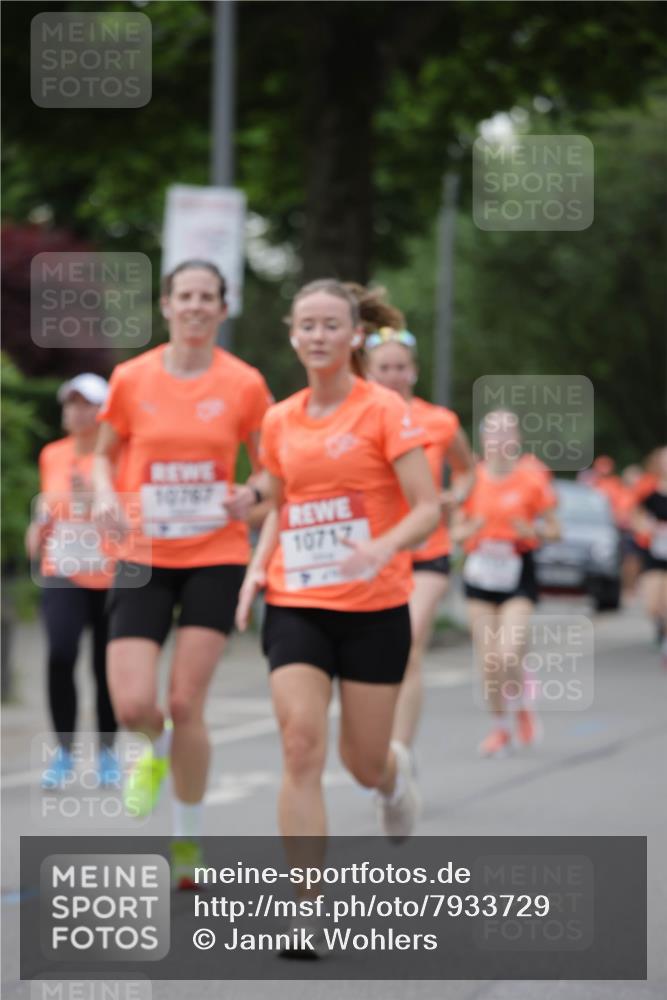 15.06.2025 - REWE Women's Run Jannik Wohlers http://msf.ph/oto/7933729 15.06.2025 08:25:24 Laufen 10767, 1071 meine-sportfotos.de