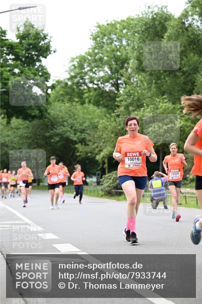 15.06.2025 - REWE Women's Run Dr. Thomas Lammeyer http://msf.ph/oto/7933744 15.06.2025 09:17:40 Laufen 10016 meine-sportfotos.de