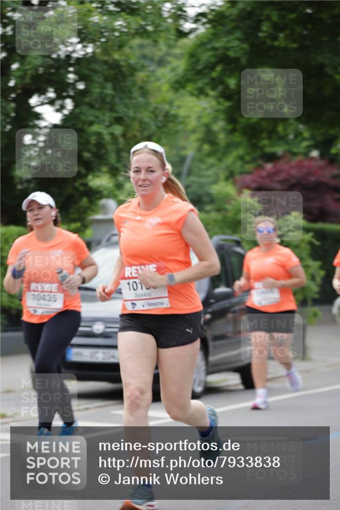 15.06.2025 - REWE Women's Run Jannik Wohlers http://msf.ph/oto/7933838 15.06.2025 08:25:27 Laufen 10435, 10 meine-sportfotos.de
