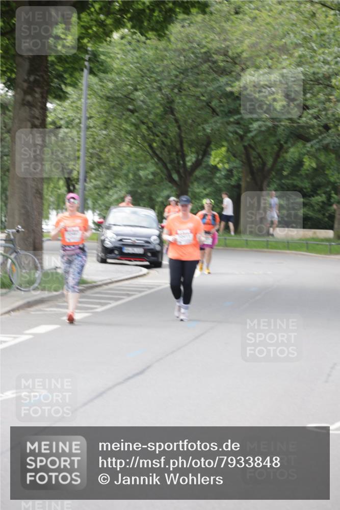15.06.2025 - REWE Women's Run Jannik Wohlers http://msf.ph/oto/7933848 15.06.2025 08:34:12 Laufen  meine-sportfotos.de