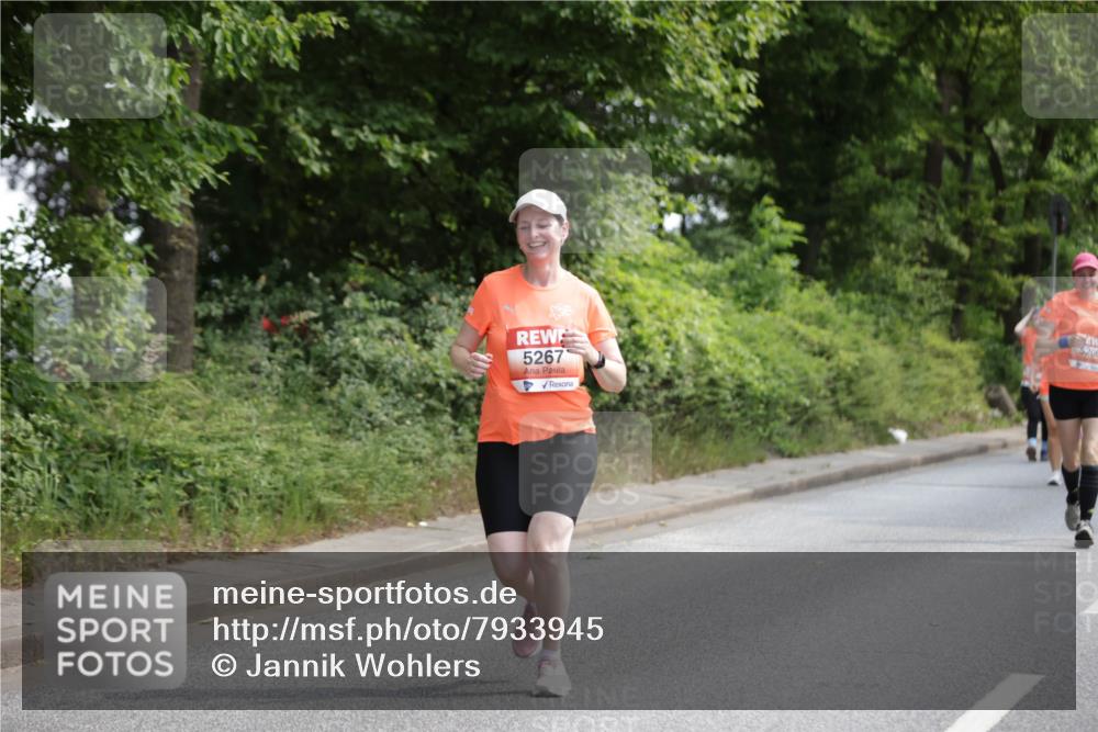 15.06.2025 - REWE Women's Run Jannik Wohlers http://msf.ph/oto/7933945 15.06.2025 10:12:00 Laufen 5267, 5200 meine-sportfotos.de