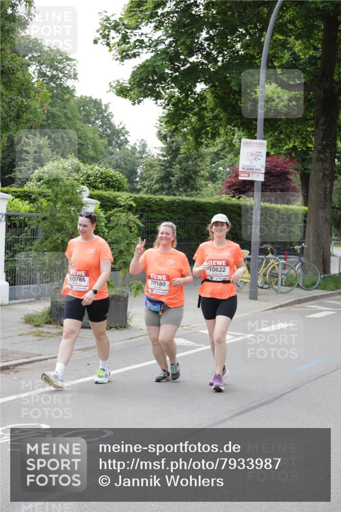 15.06.2025 - REWE Women's Run Jannik Wohlers http://msf.ph/oto/7933987 15.06.2025 08:34:35 Laufen 10785, 10180, 0622, 15, 2025 meine-sportfotos.de