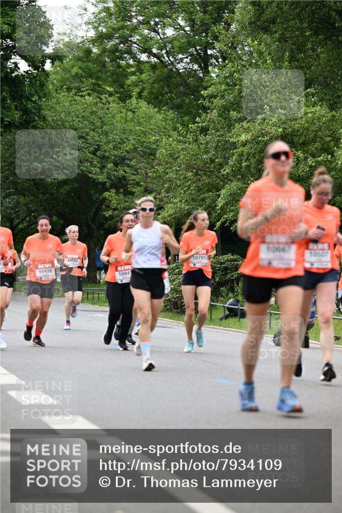 15.06.2025 - REWE Women's Run Dr. Thomas Lammeyer http://msf.ph/oto/7934109 15.06.2025 09:18:15 Laufen 10762, 10781, 10426, 1044, 10507 meine-sportfotos.de