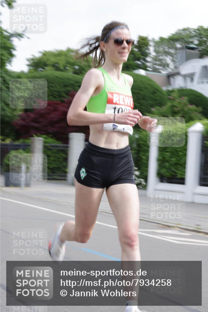 15.06.2025 - REWE Women's Run Jannik Wohlers http://msf.ph/oto/7934258 15.06.2025 08:34:50 Laufen 100 meine-sportfotos.de
