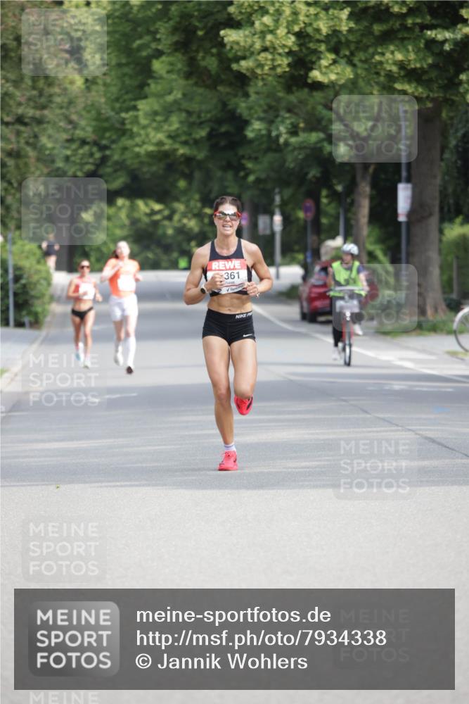 15.06.2025 - REWE Women's Run Jannik Wohlers http://msf.ph/oto/7934338 15.06.2025 08:37:44 Laufen 361 meine-sportfotos.de