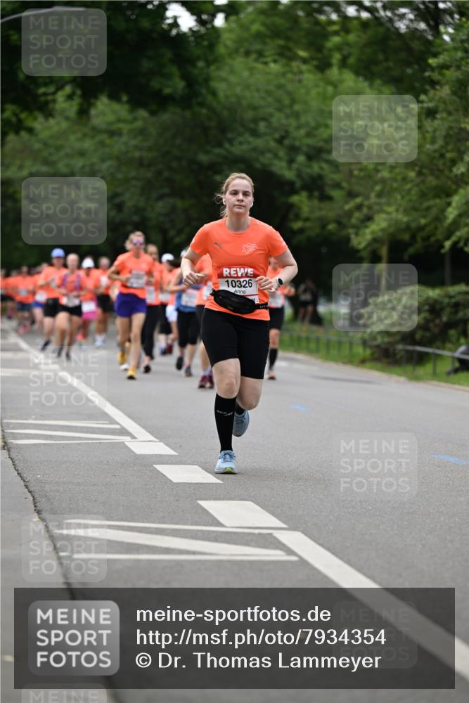 15.06.2025 - REWE Women's Run Dr. Thomas Lammeyer http://msf.ph/oto/7934354 15.06.2025 09:18:25 Laufen 10326 meine-sportfotos.de