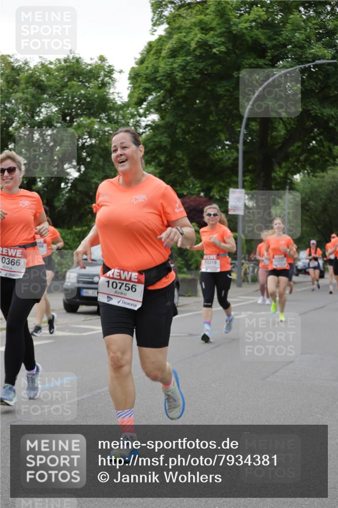 15.06.2025 - REWE Women's Run Jannik Wohlers http://msf.ph/oto/7934381 15.06.2025 08:25:37 Laufen 0366, 10756, 10241, 10319 meine-sportfotos.de