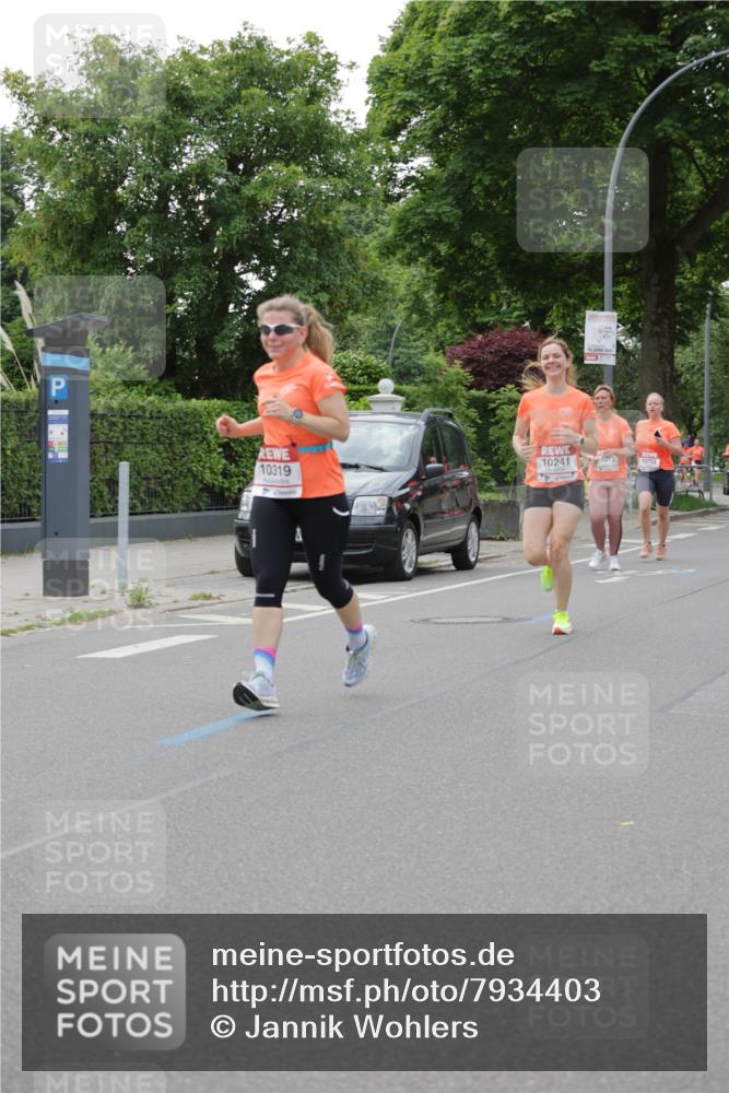 15.06.2025 - REWE Women's Run Jannik Wohlers http://msf.ph/oto/7934403 15.06.2025 08:25:38 Laufen 10241, 10272, 10733, 10319 meine-sportfotos.de