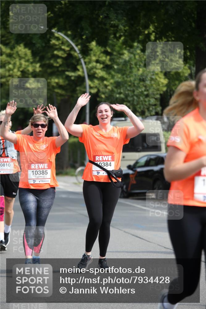 15.06.2025 - REWE Women's Run Jannik Wohlers http://msf.ph/oto/7934428 15.06.2025 09:52:10 Laufen 0810, 10385, 0384 meine-sportfotos.de