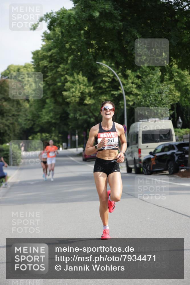 15.06.2025 - REWE Women's Run Jannik Wohlers http://msf.ph/oto/7934471 15.06.2025 08:37:47 Laufen 361 meine-sportfotos.de