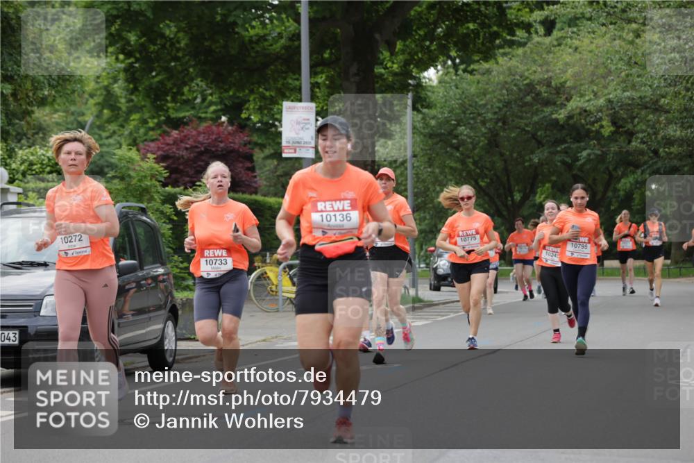15.06.2025 - REWE Women's Run Jannik Wohlers http://msf.ph/oto/7934479 15.06.2025 08:25:40 Laufen 043, 10272, 10733, 15, 2025, 10136, 10775, 10245, 10795 meine-sportfotos.de
