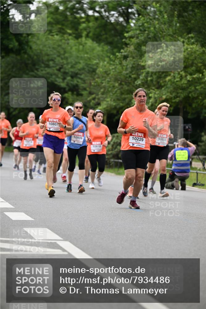 15.06.2025 - REWE Women's Run Dr. Thomas Lammeyer http://msf.ph/oto/7934486 15.06.2025 09:18:29 Laufen 10414, 10807, 10809, 10819, 10530, 10229 meine-sportfotos.de