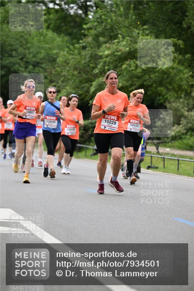 15.06.2025 - REWE Women's Run Dr. Thomas Lammeyer http://msf.ph/oto/7934501 15.06.2025 09:18:29 Laufen 0807, 10809, 10819, 10229, 10530 meine-sportfotos.de