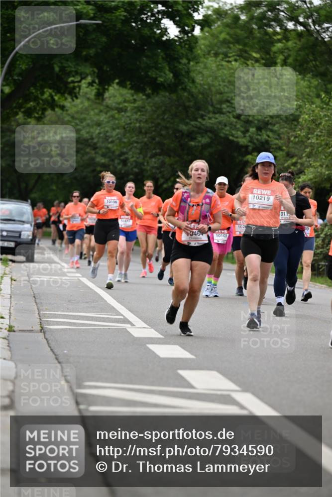 15.06.2025 - REWE Women's Run Dr. Thomas Lammeyer http://msf.ph/oto/7934590 15.06.2025 09:18:33 Laufen 10196, 10371, 102, 046, 10103, 10219, 011 meine-sportfotos.de