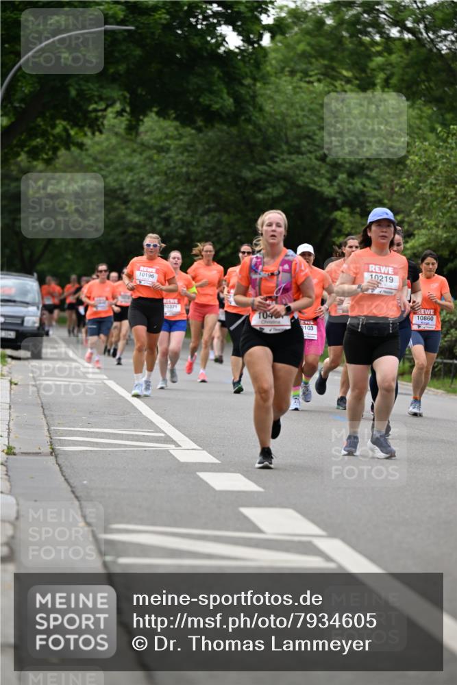 15.06.2025 - REWE Women's Run Dr. Thomas Lammeyer http://msf.ph/oto/7934605 15.06.2025 09:18:33 Laufen 10219, 10860 meine-sportfotos.de