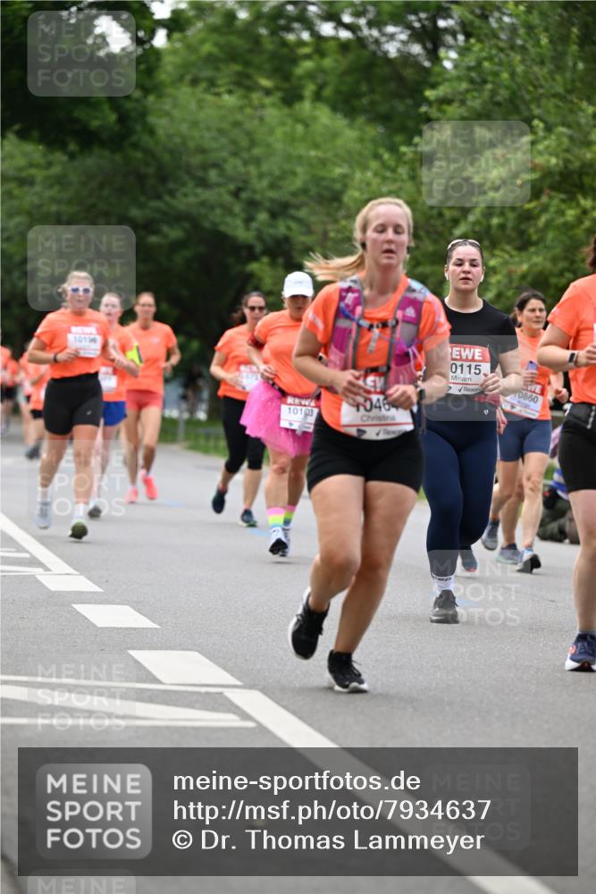 15.06.2025 - REWE Women's Run Dr. Thomas Lammeyer http://msf.ph/oto/7934637 15.06.2025 09:18:35 Laufen 046, 0115 meine-sportfotos.de