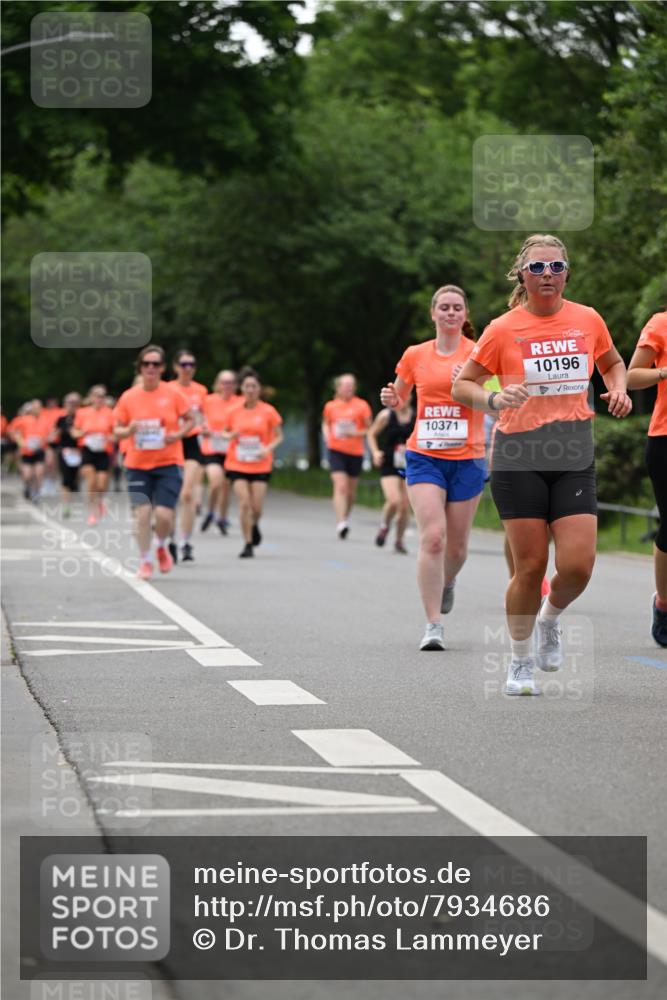15.06.2025 - REWE Women's Run Dr. Thomas Lammeyer http://msf.ph/oto/7934686 15.06.2025 09:18:38 Laufen 10371, 10196 meine-sportfotos.de