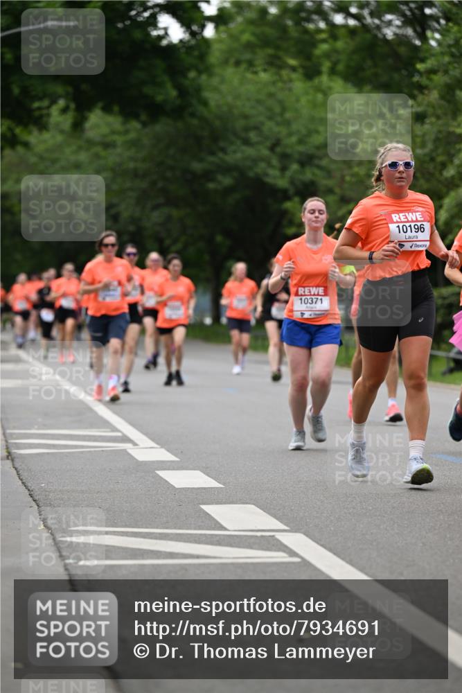 15.06.2025 - REWE Women's Run Dr. Thomas Lammeyer http://msf.ph/oto/7934691 15.06.2025 09:18:38 Laufen 10371, 10196 meine-sportfotos.de