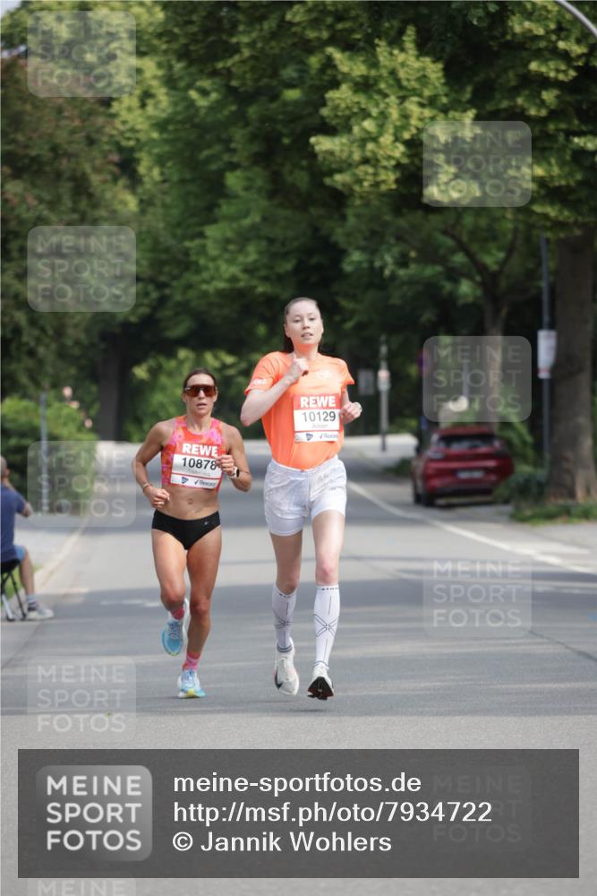 15.06.2025 - REWE Women's Run Jannik Wohlers http://msf.ph/oto/7934722 15.06.2025 08:37:51 Laufen 10878, 10129 meine-sportfotos.de