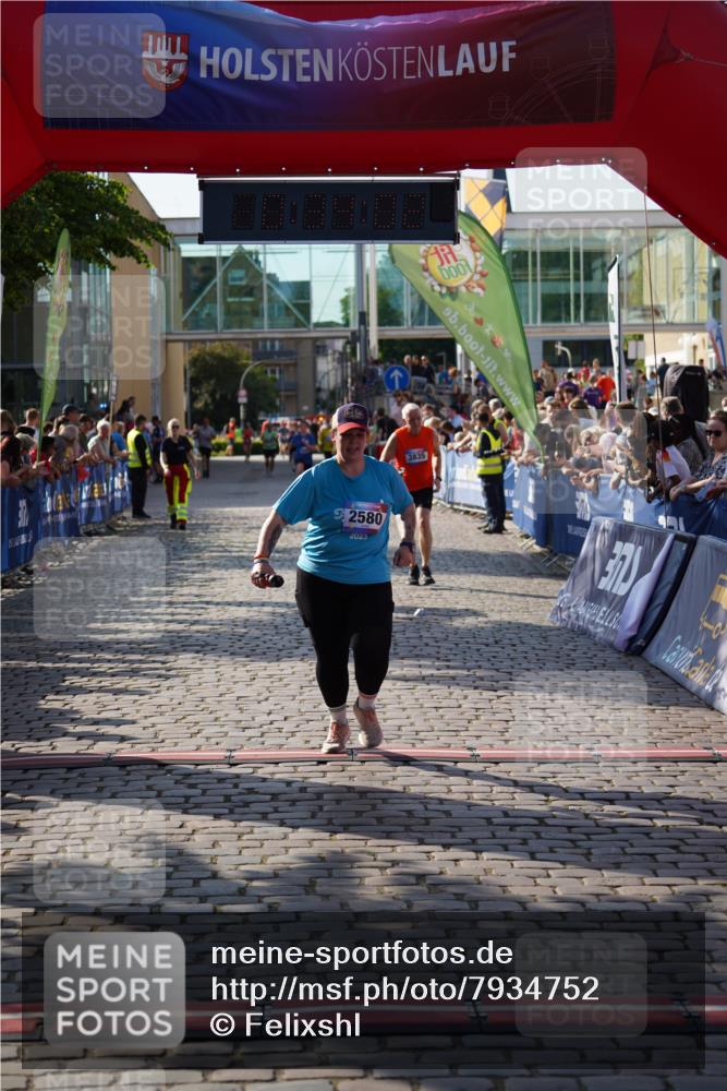 13.06.2025 - Holstenköstenlauf Felixshl http://msf.ph/oto/7934752 13.06.2025 18:04:03 Laufen 2580, 2756, 3009, 3835 meine-sportfotos.de