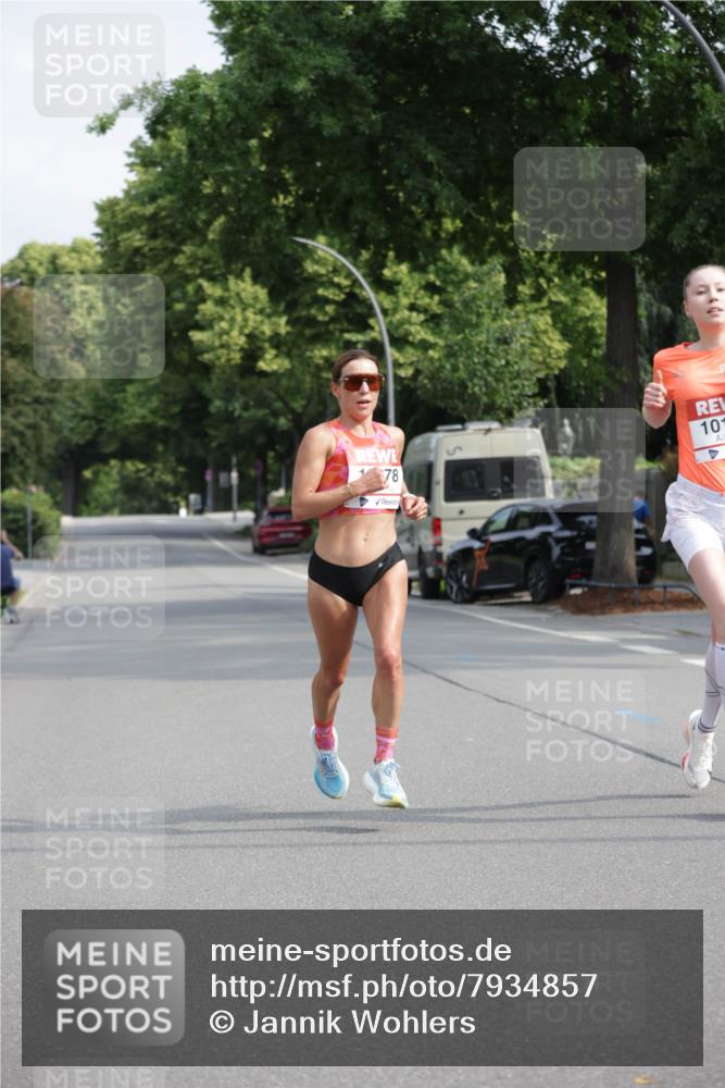 15.06.2025 - REWE Women's Run Jannik Wohlers http://msf.ph/oto/7934857 15.06.2025 08:37:54 Laufen 78, 101 meine-sportfotos.de