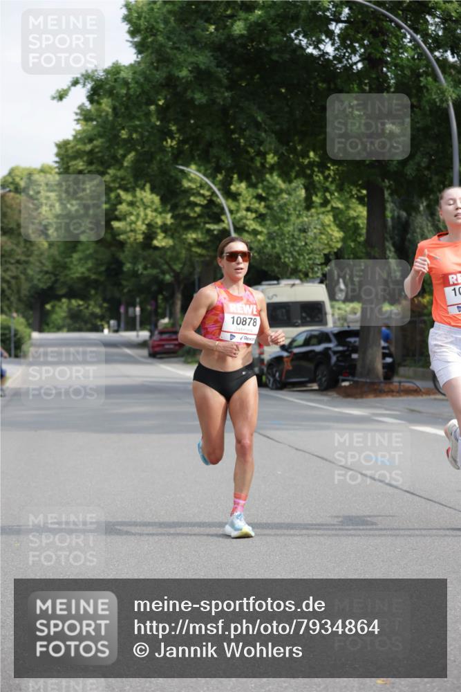 15.06.2025 - REWE Women's Run Jannik Wohlers http://msf.ph/oto/7934864 15.06.2025 08:37:54 Laufen 10878, 10 meine-sportfotos.de