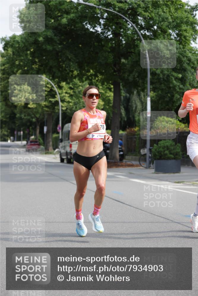 15.06.2025 - REWE Women's Run Jannik Wohlers http://msf.ph/oto/7934903 15.06.2025 08:37:55 Laufen 78 meine-sportfotos.de