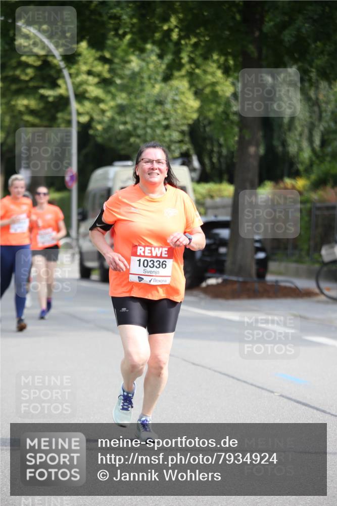 15.06.2025 - REWE Women's Run Jannik Wohlers http://msf.ph/oto/7934924 15.06.2025 09:52:48 Laufen 10336 meine-sportfotos.de