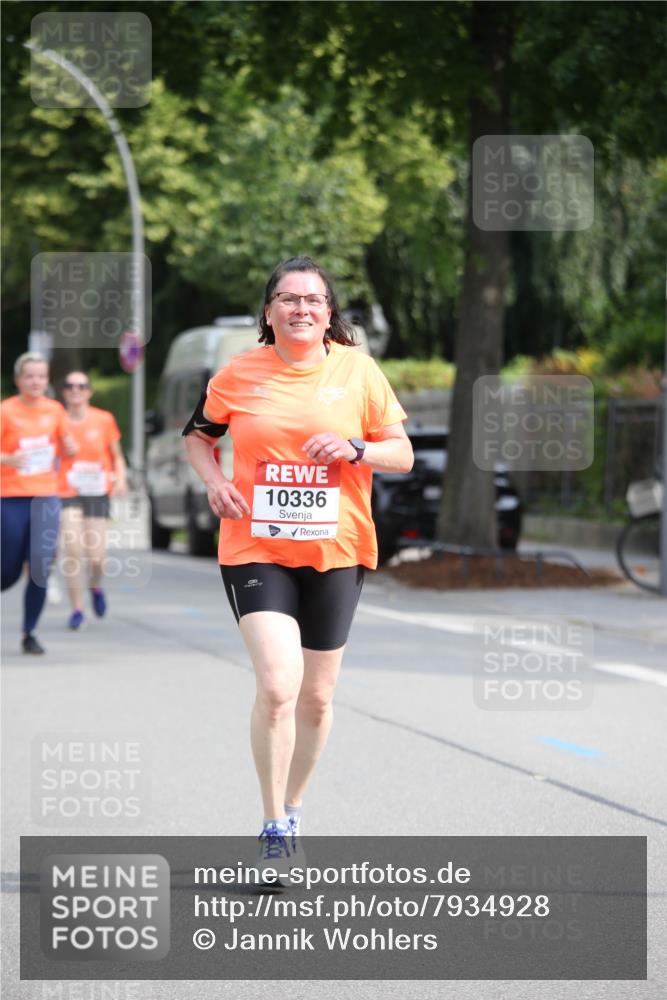 15.06.2025 - REWE Women's Run Jannik Wohlers http://msf.ph/oto/7934928 15.06.2025 09:52:48 Laufen 10336 meine-sportfotos.de