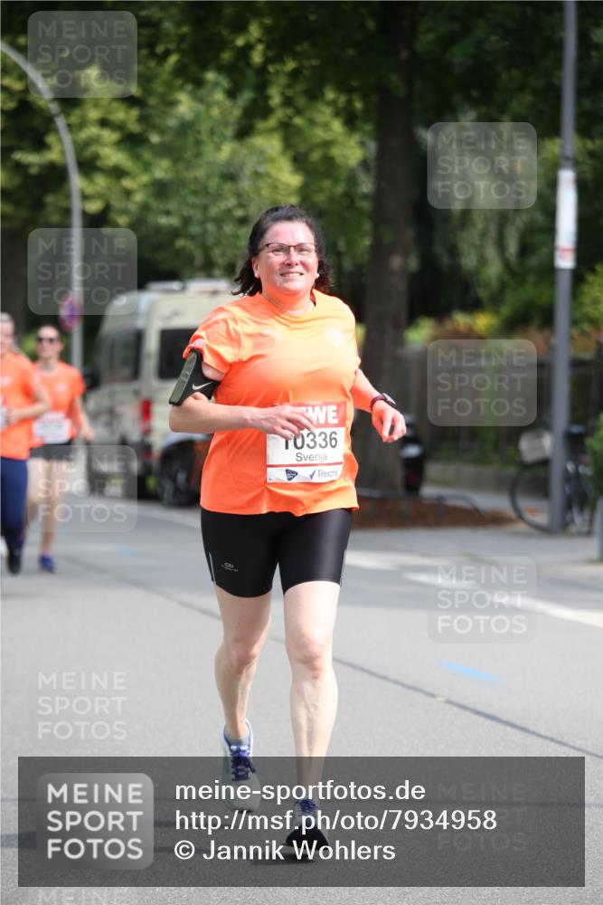 15.06.2025 - REWE Women's Run Jannik Wohlers http://msf.ph/oto/7934958 15.06.2025 09:52:49 Laufen 0336 meine-sportfotos.de