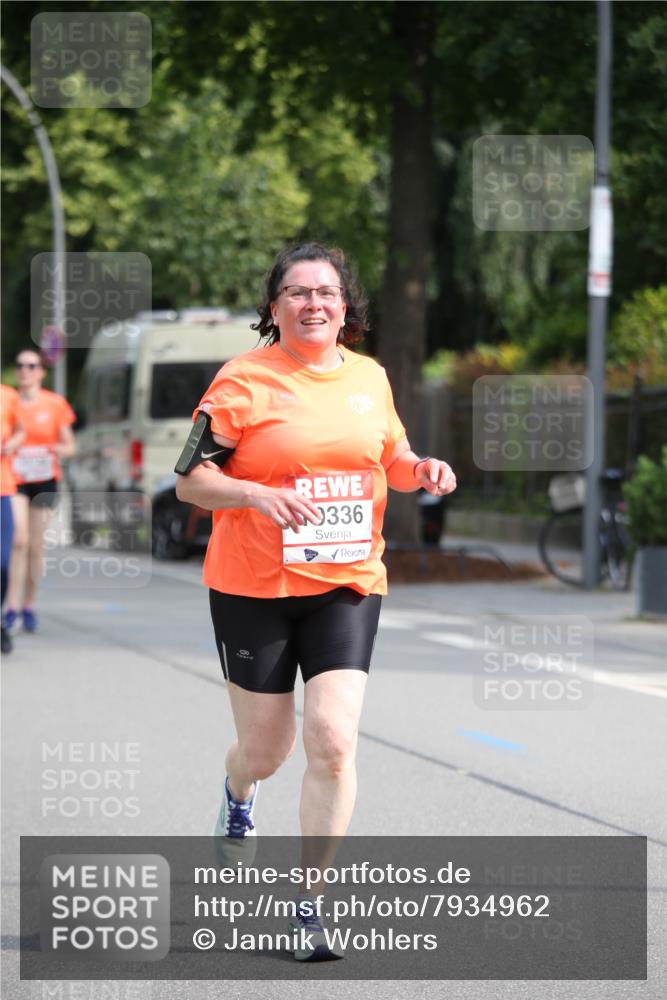 15.06.2025 - REWE Women's Run Jannik Wohlers http://msf.ph/oto/7934962 15.06.2025 09:52:49 Laufen 336 meine-sportfotos.de