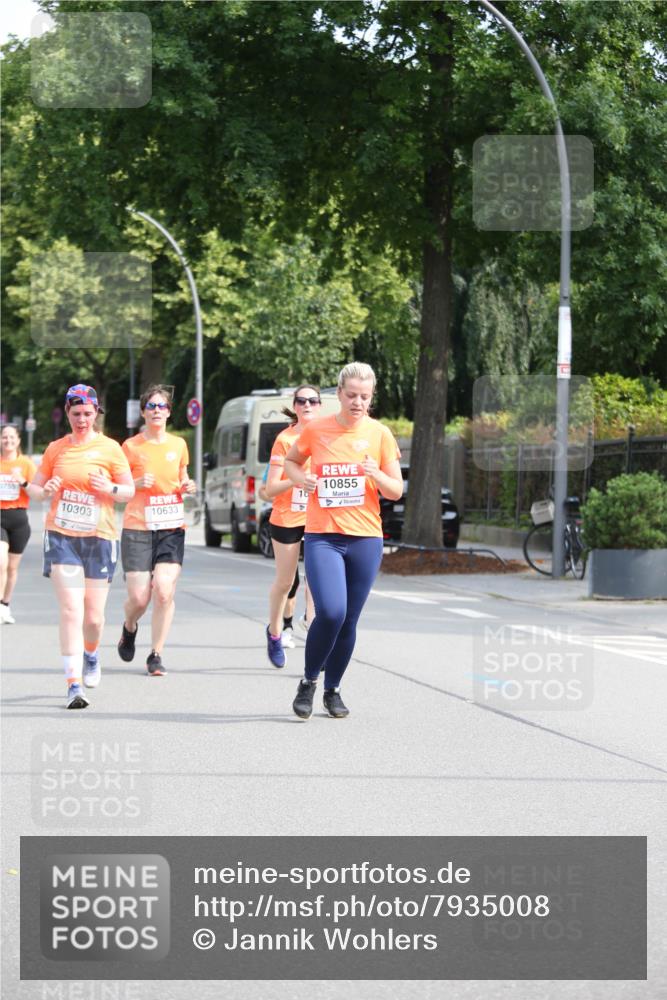 15.06.2025 - REWE Women's Run Jannik Wohlers http://msf.ph/oto/7935008 15.06.2025 09:52:52 Laufen 0755, 10303, 10633, 10855 meine-sportfotos.de