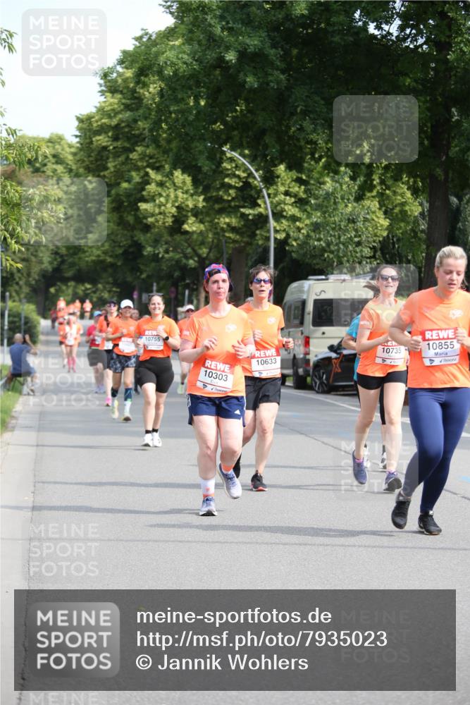 15.06.2025 - REWE Women's Run Jannik Wohlers http://msf.ph/oto/7935023 15.06.2025 09:52:53 Laufen 10755, 10303, 10633, 10735, 10855 meine-sportfotos.de