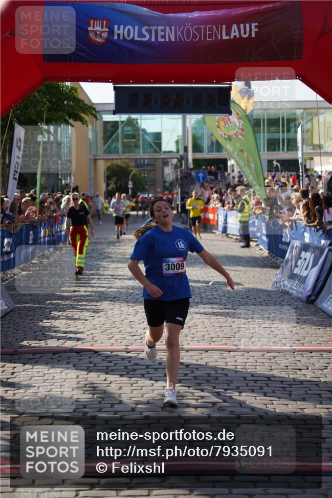 13.06.2025 - Holstenköstenlauf Felixshl http://msf.ph/oto/7935091 13.06.2025 18:04:12 Laufen 2369, 2885, 3009, 3835 meine-sportfotos.de