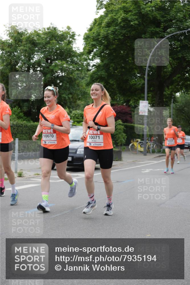 15.06.2025 - REWE Women's Run Jannik Wohlers http://msf.ph/oto/7935194 15.06.2025 08:25:53 Laufen 10070, 10071, 10328 meine-sportfotos.de