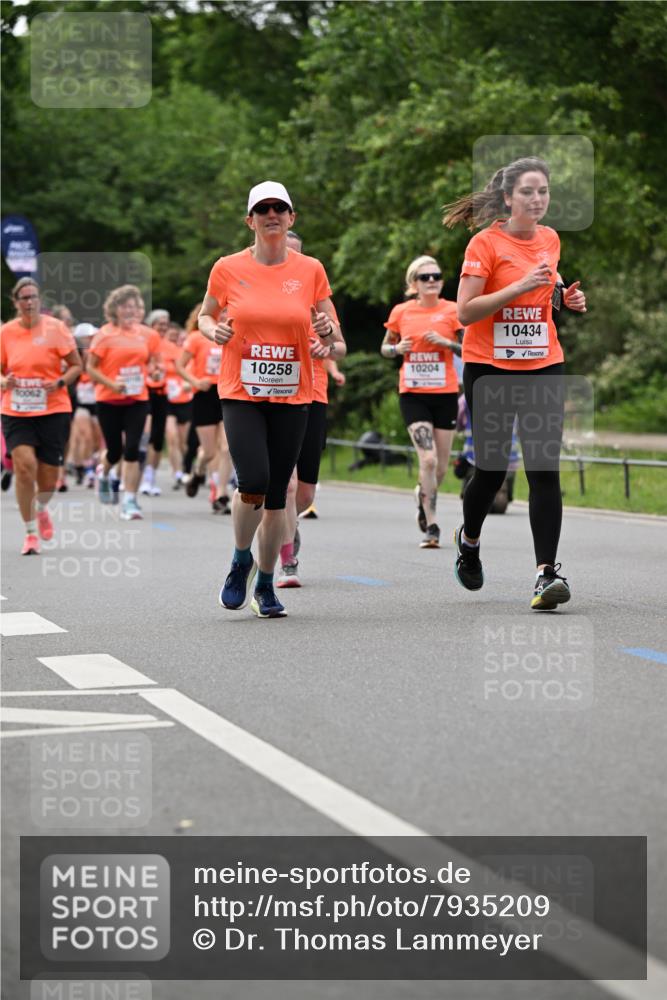 15.06.2025 - REWE Women's Run Dr. Thomas Lammeyer http://msf.ph/oto/7935209 15.06.2025 09:19:00 Laufen 10258, 10204, 10434 meine-sportfotos.de