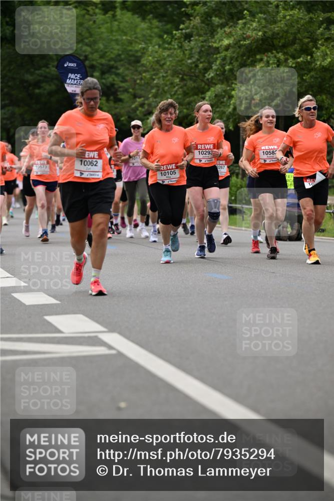 15.06.2025 - REWE Women's Run Dr. Thomas Lammeyer http://msf.ph/oto/7935294 15.06.2025 09:19:02 Laufen 10573, 10062, 1017, 10105, 10293, 267, 10582, 10 meine-sportfotos.de